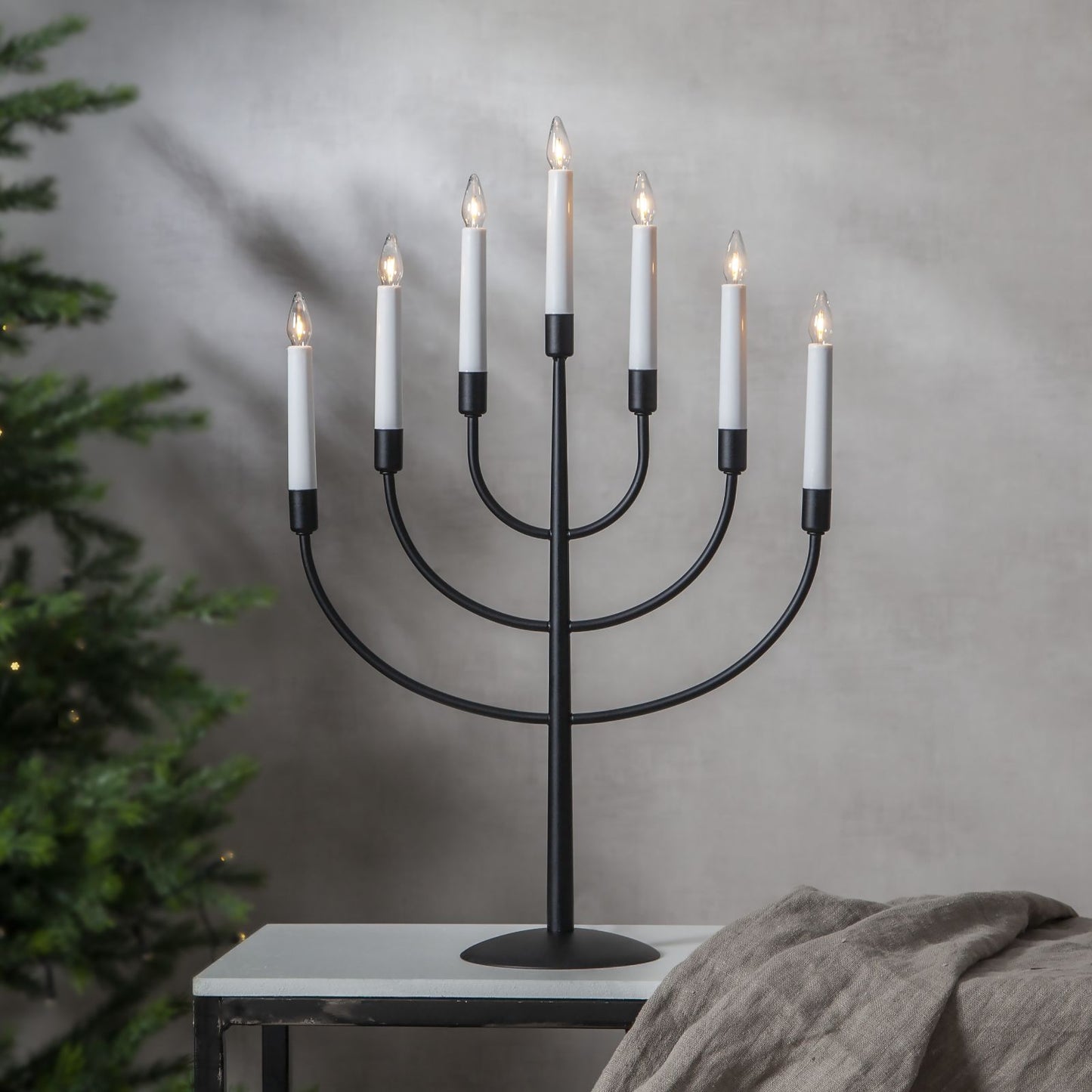 ljusstake-titus-102-52