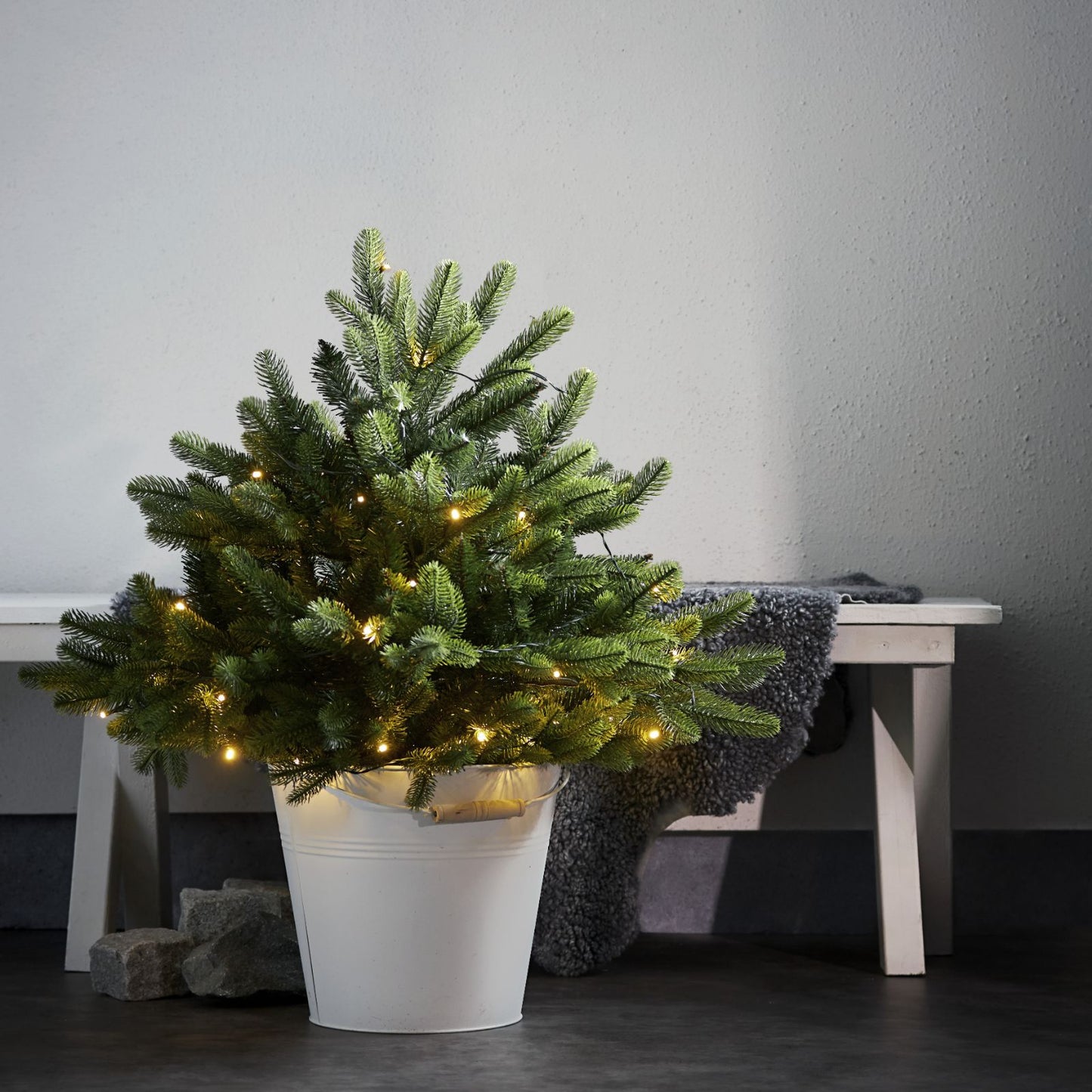 julgran-med-led-busk-606-88