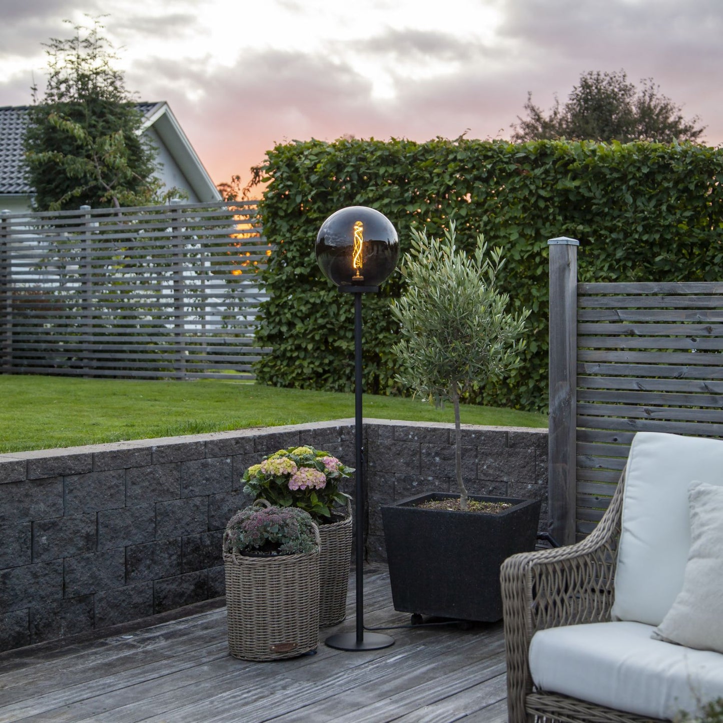 golvlampa-orby-803-85